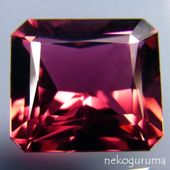 【正規品直輸入】 糸魚川翡翠と稀少石のお店「猫車（nekoguruma）」ブラジル産 ブレスレット・バングル