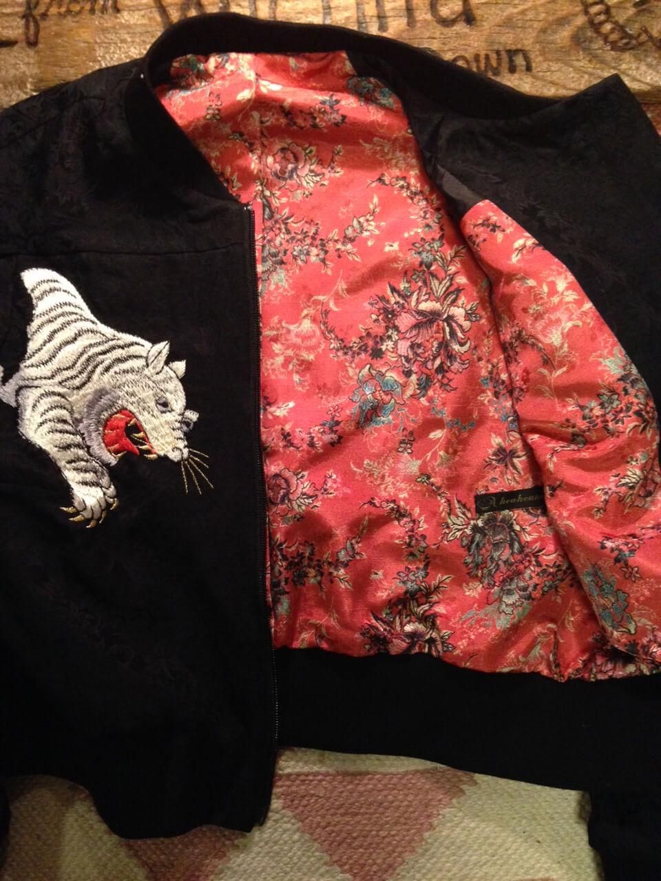 あちゃちゅむ　シャンタンJQシノワ刺繍ジャケット あちゃちゅむ シャンタンJQ シノワ刺繍 JK - MOONSTRUCK