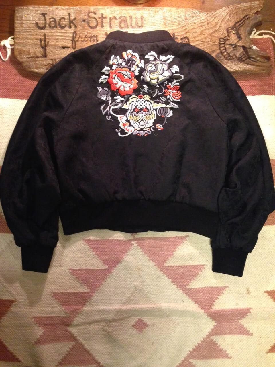 あちゃちゅむ　シャンタンJQシノワ刺繍ジャケット あちゃちゅむ シャンタンJQ シノワ刺繍 JK - MOONSTRUCK