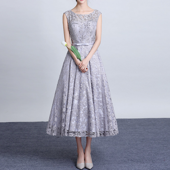 結婚式のゲストドレスとしてオススメ グレーレースのノースリミモレ丈ドレス - 韓国プチプラパーティードレス通販『TENDERLY DRESS』