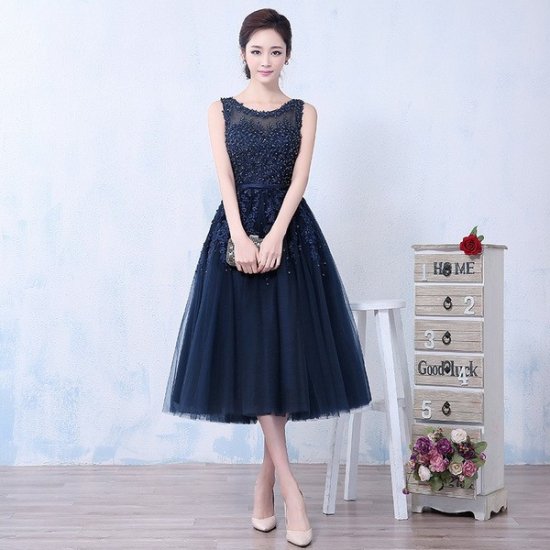 たっぷりビーズ刺繍 ネイビーカラーの可愛いミモレ丈ドレス - 韓国プチプラパーティードレス通販『TENDERLY DRESS』