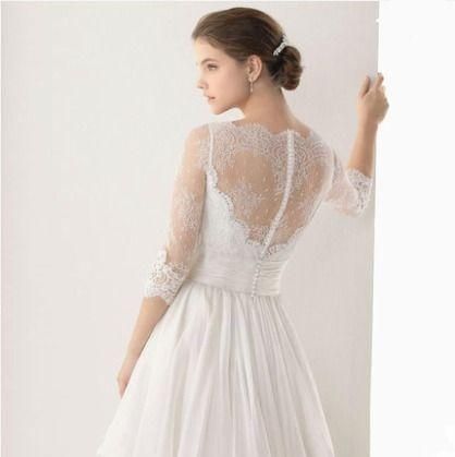清楚&シック ボートネック七分袖 Aラインウェディングドレス/前 清楚&シック ボートネック七分袖 Aラインウェディングドレス/前