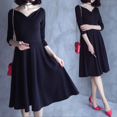 即納 ワイドvネックの膝丈フレア黒ワンピース 韓国プチプラパーティードレス通販 Tenderly Dress