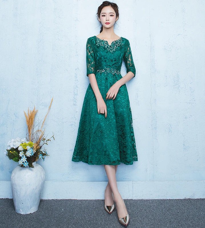 結婚式やお呼ばれに 人気のグリーン 膝丈七分袖ビジューワンピース - 韓国プチプラパーティードレス通販『TENDERLY DRESS』