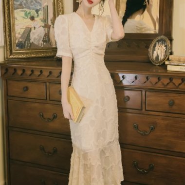 人気の海外デザイン オトナかわいいマーメイドスカートの総柄ロングドレス ワンピース