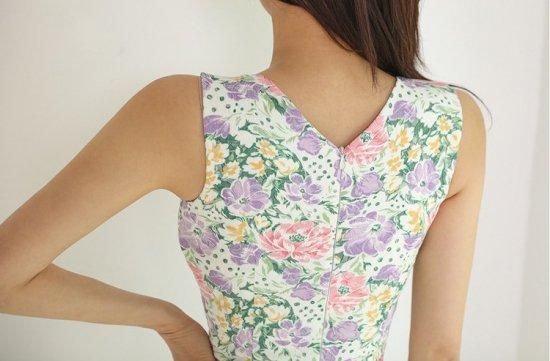 ワンピース 花柄 タイト エレガント ミモレ丈 ノースリーブ 花柄ワンピース ノースリーブ ロング丈[品番：JSFW0014153]｜JS
