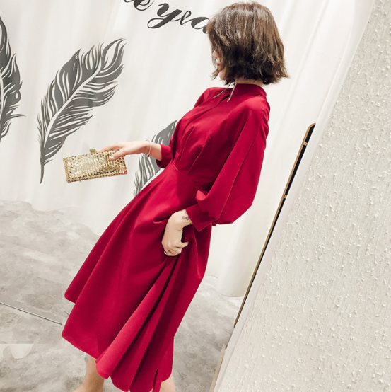 シンプルエレガントな人気アイテム バルーンスリーブのミディ丈長袖フレア赤ドレス ワンピース XS～4L