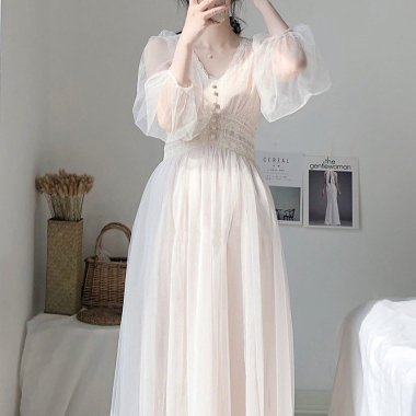 【新品・未使用】MAX\u0026CO 夏の白ワンピース・ドレス、結婚式やお呼ばれにも