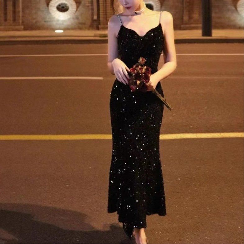 演奏会や発表会にも ゴージャスなブラックロングドレス キャミソール