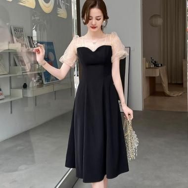 XS～3Lのサイズ展開 上品かわいいプリーツやレースの袖ありミニドレス