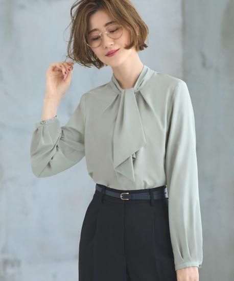 ルイルエブティック RUIRUE BOUTIQUE スカーフタイブラウス （モスグレー） ルイルエブティック RUIRUE BOUTIQUE スカーフタイブラウス