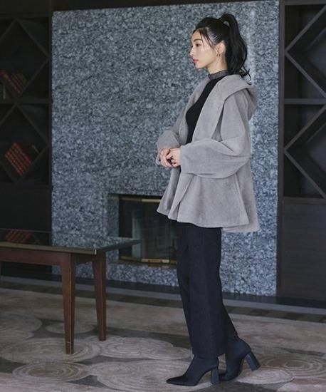 ブルレア　ペプラムジャケット ノーカラーペプラムジャケット
