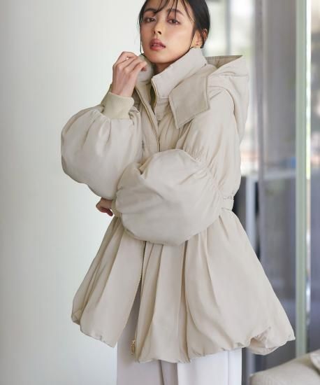 ソフィーレート】2way・バルーンペプラムフーディー中綿コート