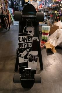 SKULL SKATE DEAD GUYS スケートボードデッキ SKULL SKATE DEAD GUYS 魅入っ スケートボードデッキ
