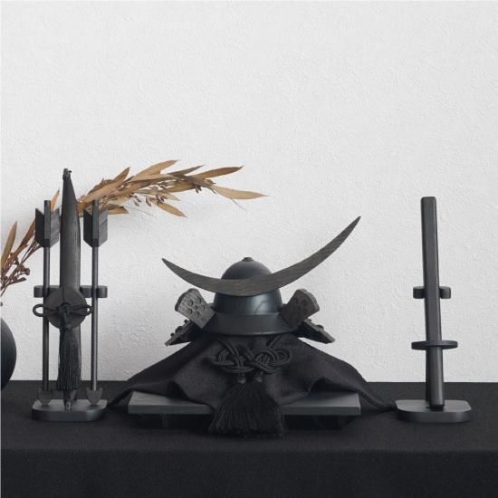 初節句　破魔弓　兜 Amazon | 【破魔弓】【初節句】破魔弓 16号 高徳 ［KOUTOKU］【正月飾