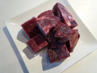 鹿肉カット　５００ｇ　伊豆産