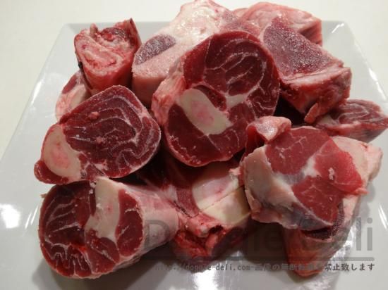 マトン スネ肉 骨付き 1キロ オーストラリア産 犬のごはん屋さん Doggie Deli マトン スネ肉 骨付き 1キロ オーストラリア産 犬のごはん屋さん Doggie Deli
