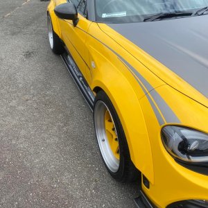 ABARTH 124 Spider - THREEHUNDRED THE STORE