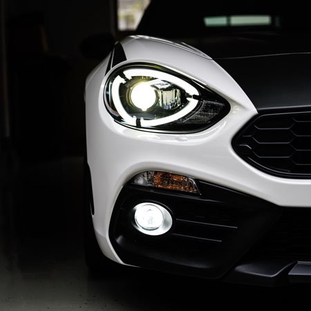 THREEHUNDRED LEDフォグライトキット ABARTH 124 Spider - THREEHUNDRED THE STORE