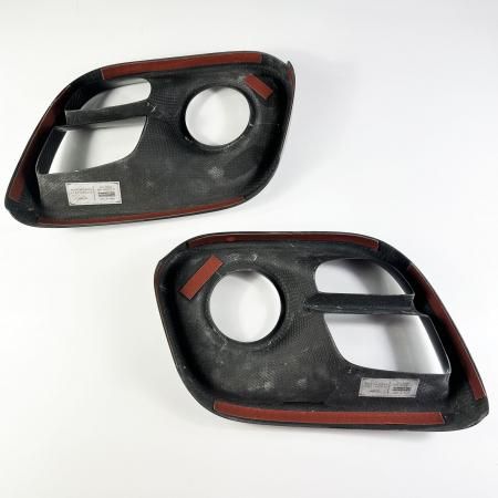 THREEHUNDRED カーボンフォグライトカバー 595 シリーズ4