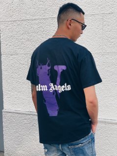 <img class='new_mark_img1' src='https://img.shop-pro.jp/img/new/icons7.gif' style='border:none;display:inline;margin:0px;padding:0px;width:auto;' />VLONE()  PALM ANGELS(ѡ२󥸥륹)  S/S TEE (T) Black / Purple