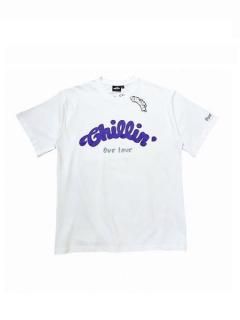 <img class='new_mark_img1' src='https://img.shop-pro.jp/img/new/icons7.gif' style='border:none;display:inline;margin:0px;padding:0px;width:auto;' />CHILLIN'()BIG LOGO S/TEE (ӥåT)  White/Purple