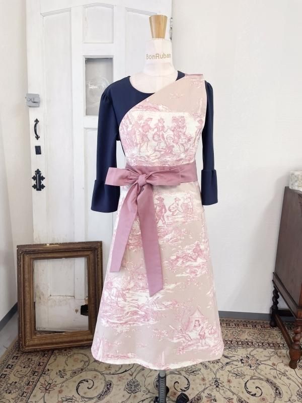 Toile de jouy one shoulder apron(水の物語ピンク) - Bon Ruban