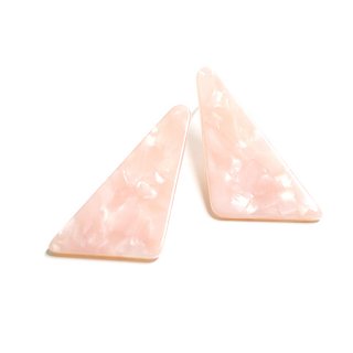 【1ペア】チタン芯！ピンクJADEカラー三角形！セルロースピアス、パーツ