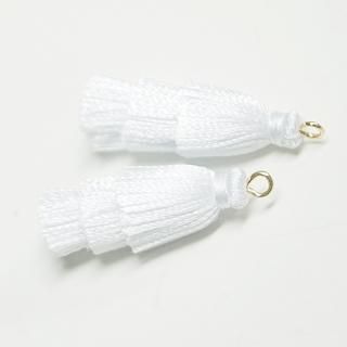 【no.1202】ホワイト　ビーズ刺繍　タッセル　ハンドメイドアクセサリー no.1202】ホワイト ビーズ刺繍 タッセル ハンドメイドアクセサリー no