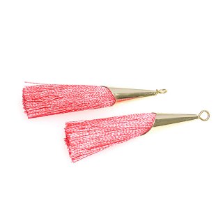 【2個入り】コーラルピンクCoral Pinkカラーロング糸タッセル シンプルゴールドキャップ付きチャーム