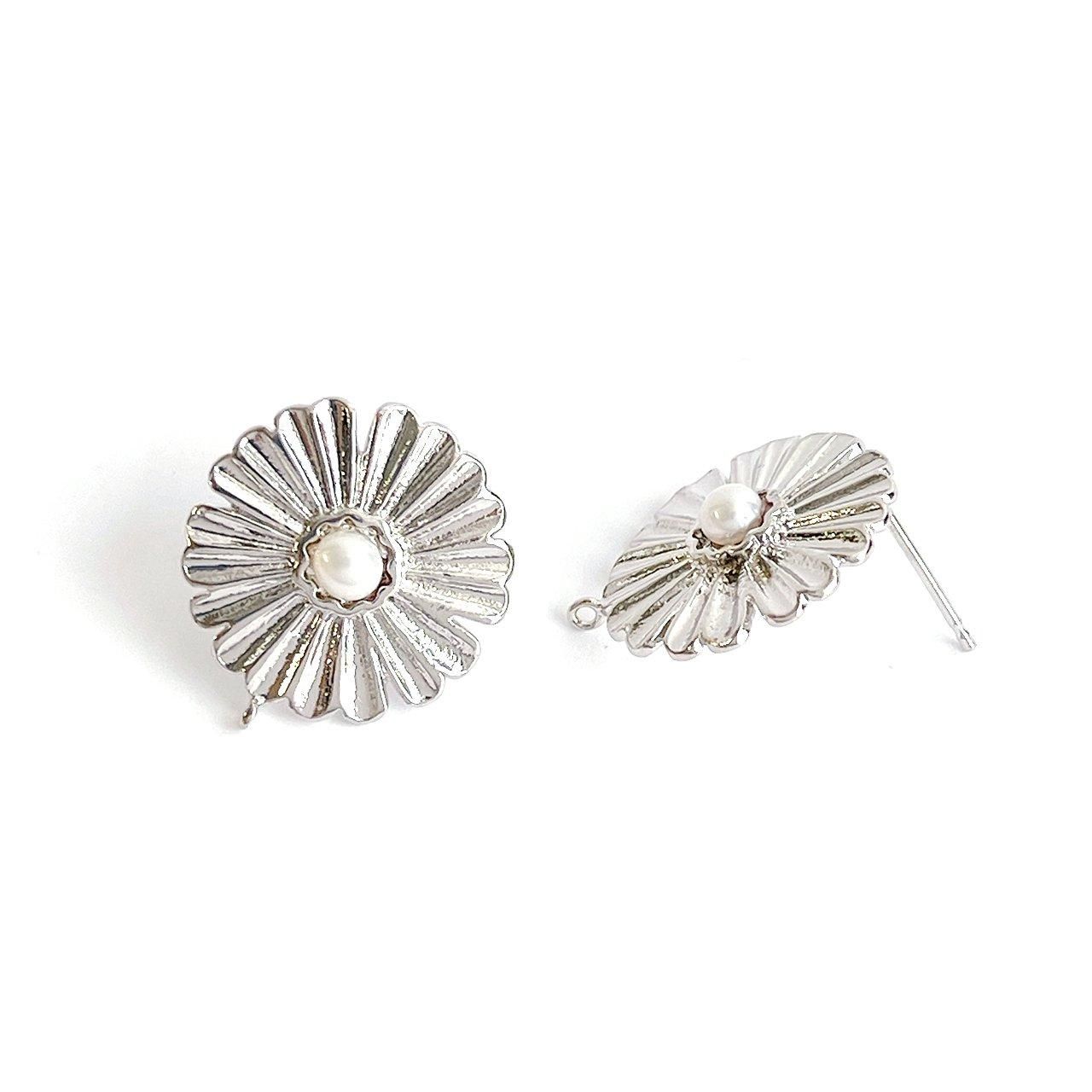 1ペア】カン付き！パール付き菊モチーフ シルバー925芯 ピアス