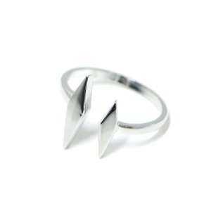 【1個】個性的！シャープなダイヤモンド形フリーサイズシルバーリング、指輪 NF