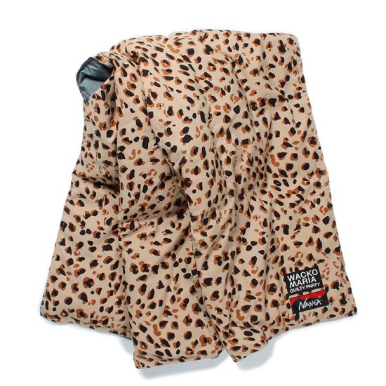 WACKO MARIA(ワコマリア) / NANGA / LEOPARD DOWN BLANKET | ナンガとのコラボレーションで作られたレオパード 柄のダウンブランケット - VITAL ORGAN ONLINE STORE | WACKO MARIA（ワコマリア ）,COOTIE（クーティー）,MINEDENIM（マインデニム）などの通販・正規取扱店