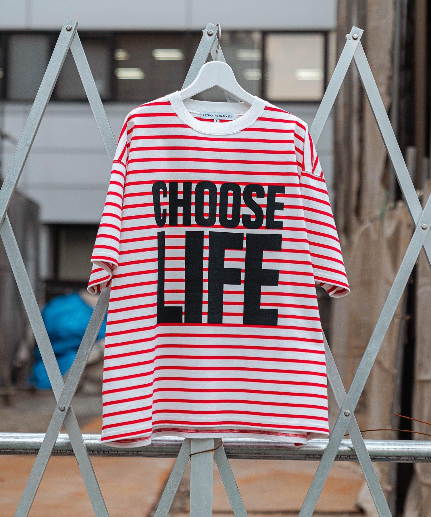 KATHARINE HAMNETT/キャサリンハムネット ´CHOOSE LIFE´ BORDER BIG TEE-