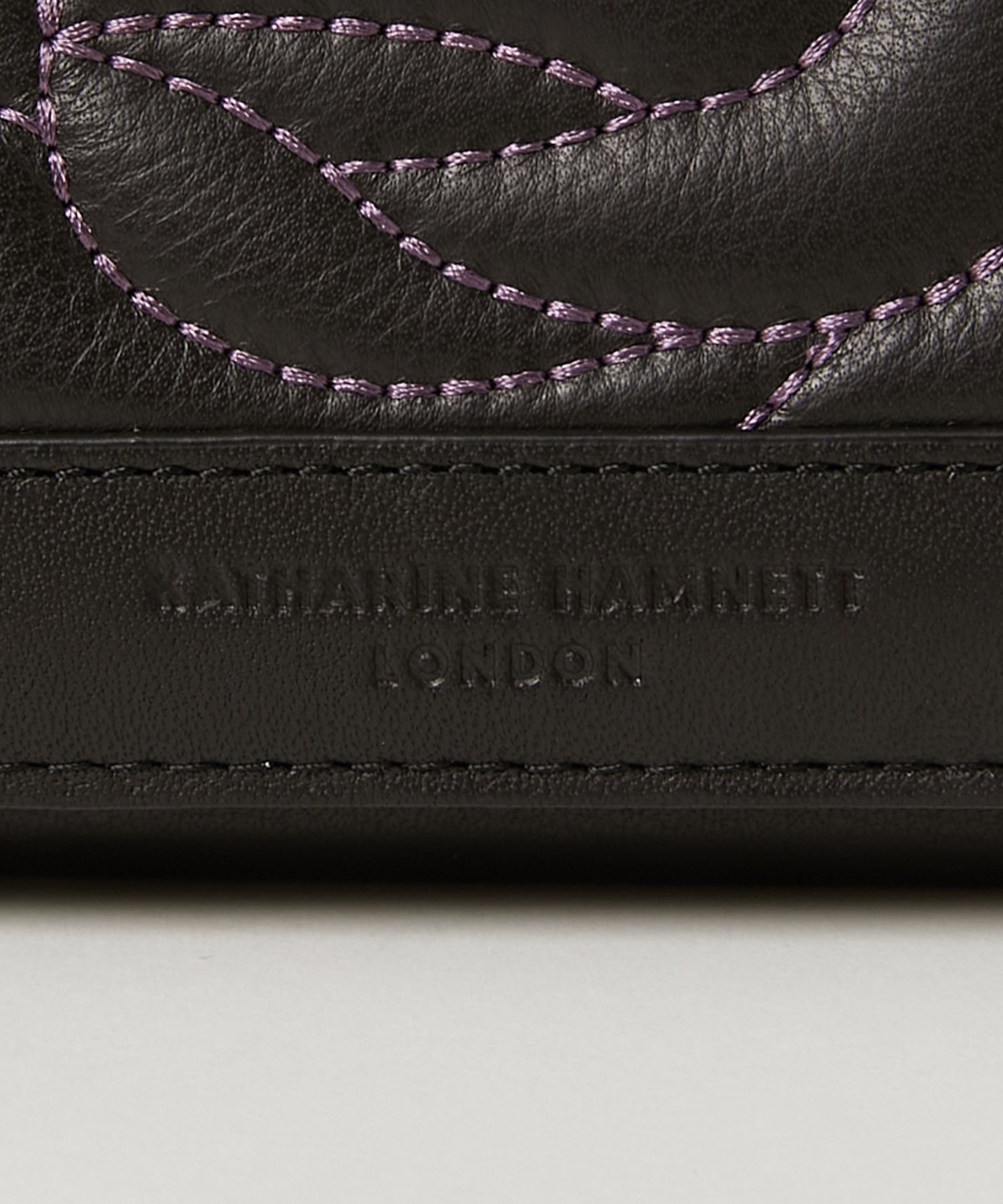 KATHARINE HAMNETT LONDON】ROSE STITCH 三つ折りコンパクトウォレット