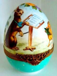 ビンテージ】うさぎドレッサーのリモージュボックス 季節の便り