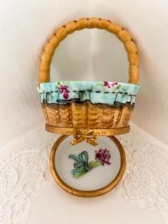 Limoges ヴィンテージ・リモージュボックス～フラワーブーケ