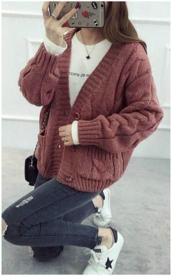 ゆったりシルエットとざっくり編みがかわいいニットカーディガン ゆったりシルエットとざっくり編みがかわいいニットカーディガン