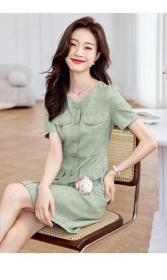 エレガントグリーンのツイードワンピース