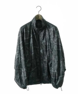 <img class='new_mark_img1' src='https://img.shop-pro.jp/img/new/icons1.gif' style='border:none;display:inline;margin:0px;padding:0px;width:auto;' />EGO TRIPPING PRESENCE ZIP BLOUSON camo 2colors