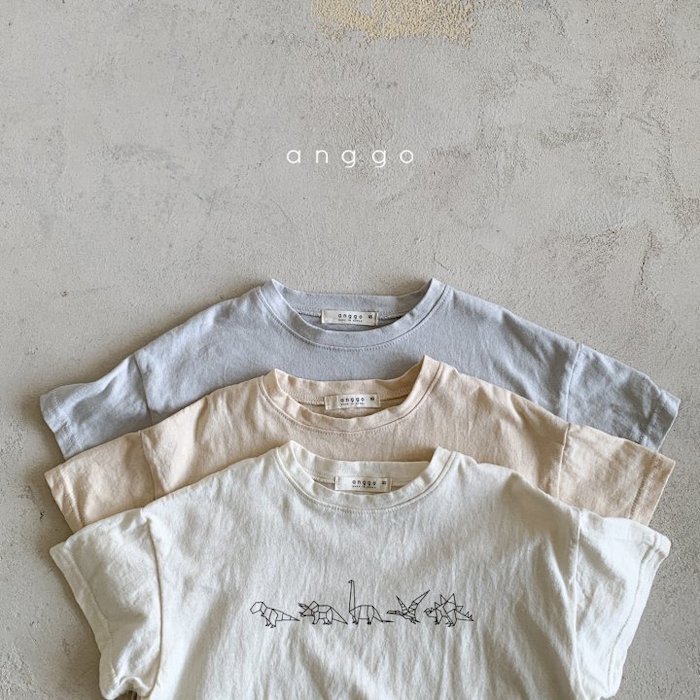 anggo 恐竜Tシャツ - トップス