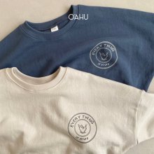 Of Sweatshirt<br>2 color<br>O'ahu<br>22AW<br><s>2,370</s>