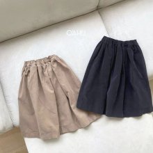 Kint Golden Skirt<br>2 color<img class='new_mark_img2' src='https://img.shop-pro.jp/img/new/icons13.gif' style='border:none;display:inline;margin:0px;padding:0px;width:auto;' />