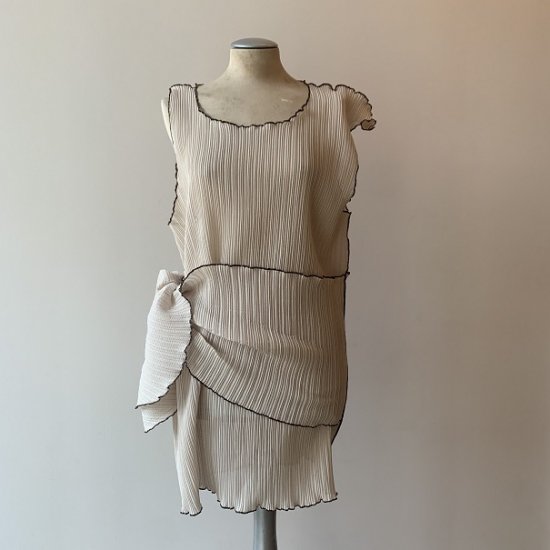 kotohayokozawa / Pleats Mini Dress - white - CONTE-NU