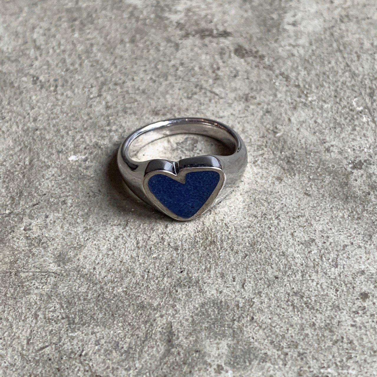 PREEK / ROUGH HEART SODALITE STONE RING - SV - CONTE-NU