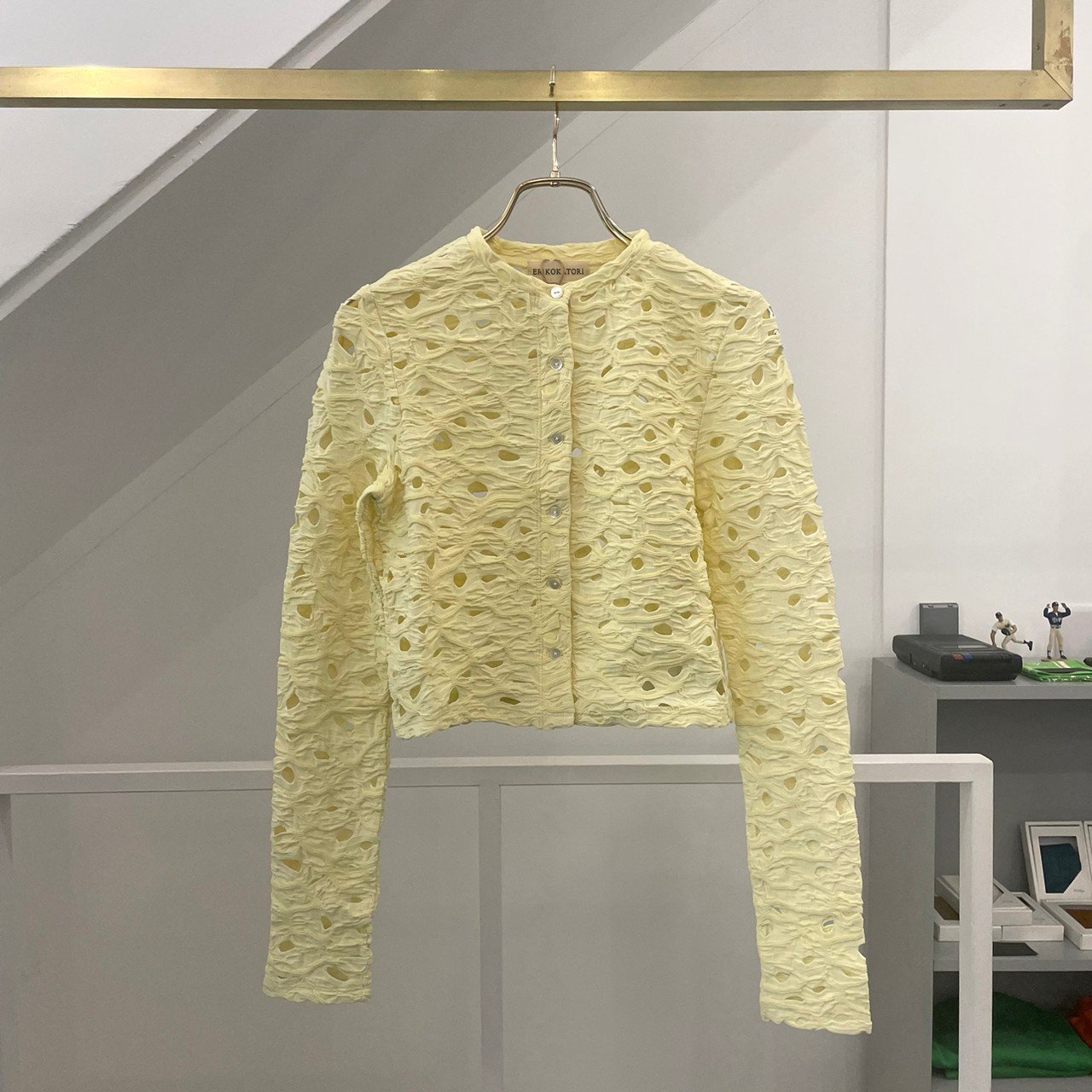 ERiKOKATORi / Hole Cotton Cardigan - cream yellow - CONTE-NU