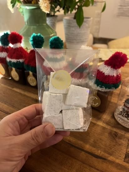 chocolat様 ♡ 専用ページ c7h8n4o2