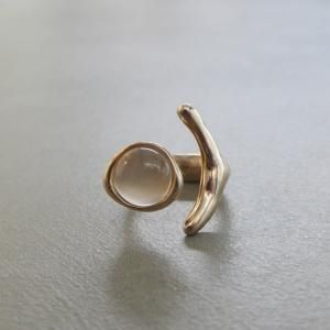 AP-PESCECODA-02 / Bronze, Moonstone