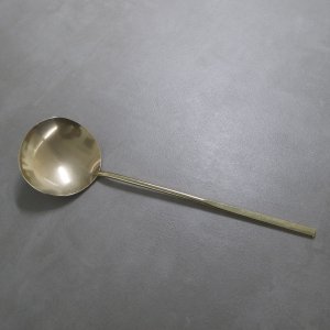 Serving spoon / Сá / Lue