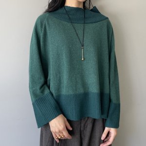 YOKO U / Sweater / Green / QUATTROPIU